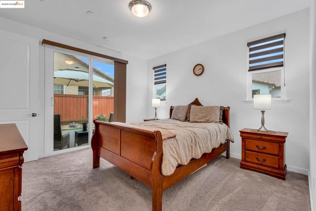 SUMMIT - Residential