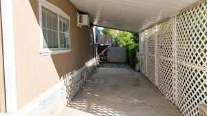 Bermuda Palms - Manufactured In Park