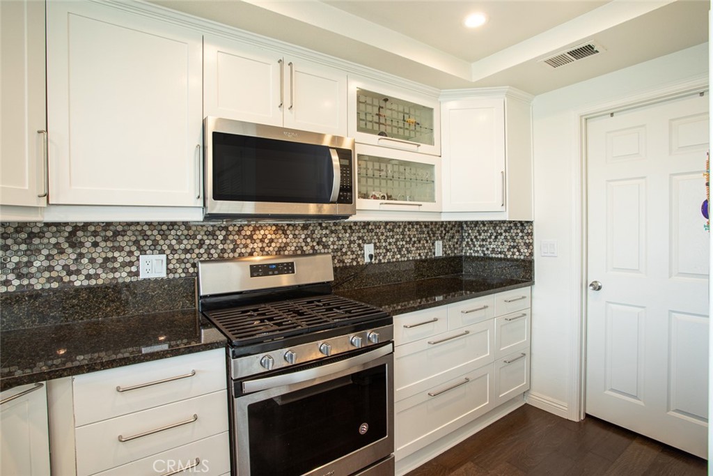 33422 Valley View Court 5