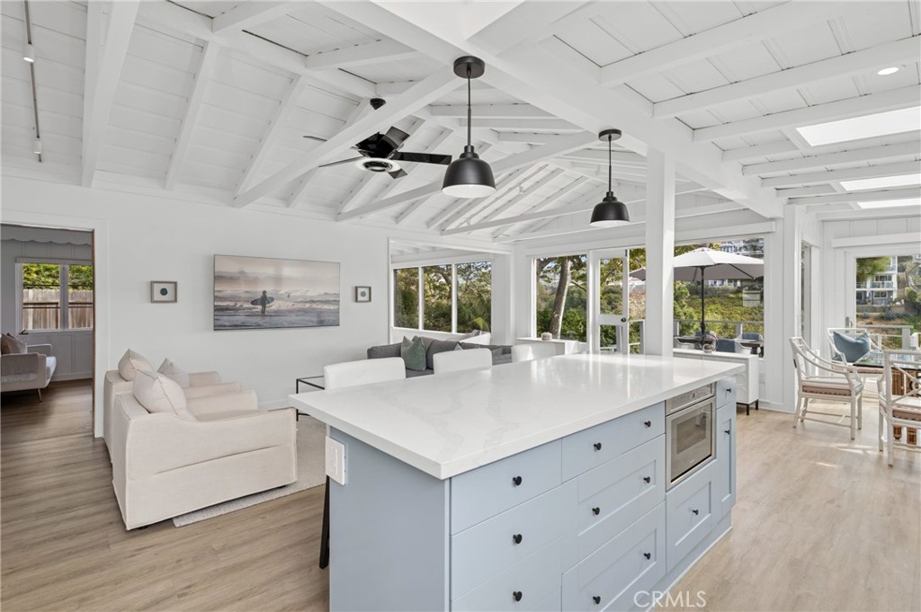 Corona del Mar North of PCH (CNHW) - Residential Lease