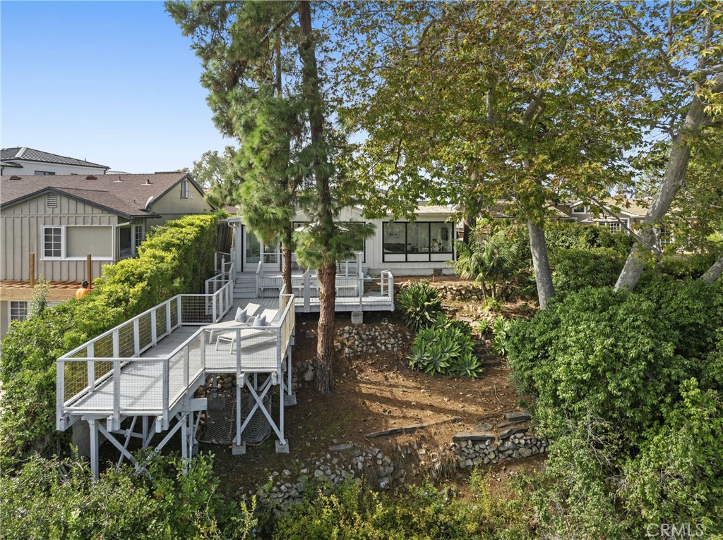 Corona del Mar North of PCH (CNHW) - Residential Lease