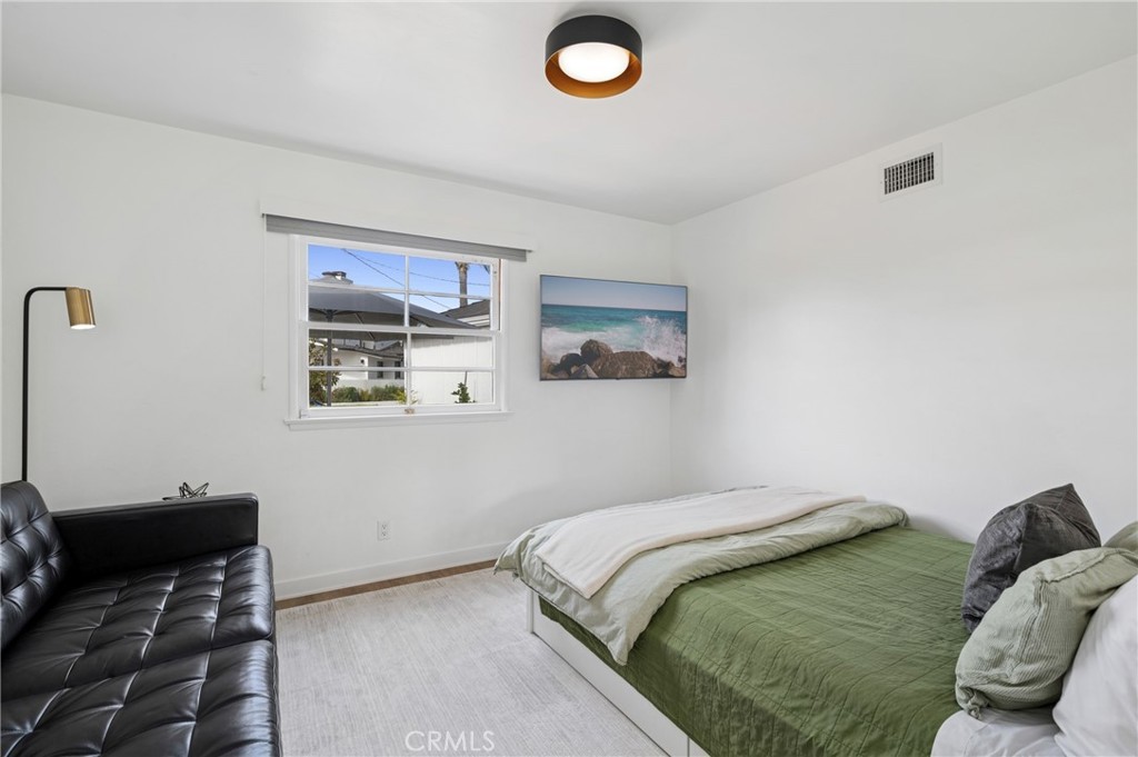 Corona del Mar North of PCH (CNHW) - Residential Lease