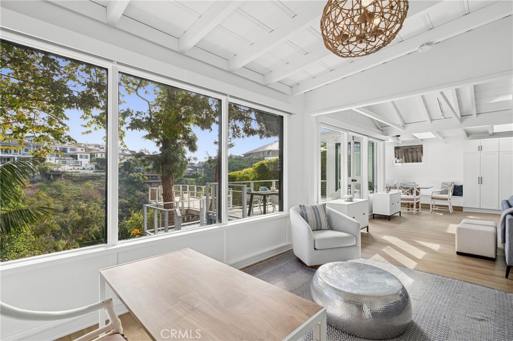 Corona del Mar North of PCH (CNHW) - Residential Lease