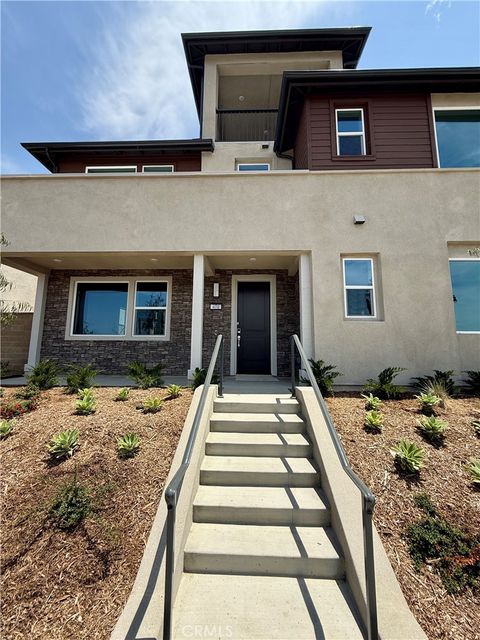 Photo of 471 flycatcher, Irvine, CA 92618 (MLS # OC25129258)