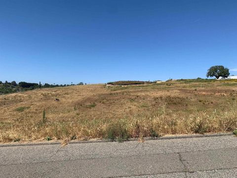 Photo of 4 Camino De Nog, Fallbrook, CA 92028 (MLS # NDP2602827)