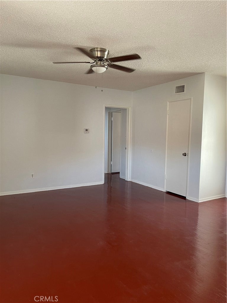 25437 Edgemont