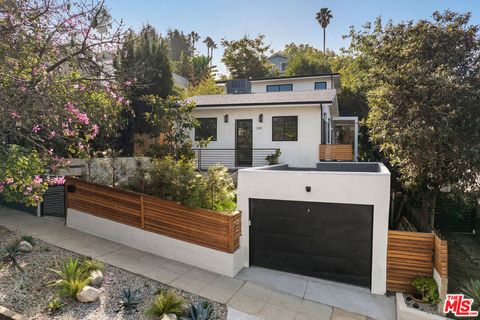 Photo of 2412 Reservoir Street, Los Angeles, CA 90026 (MLS # 25631779)