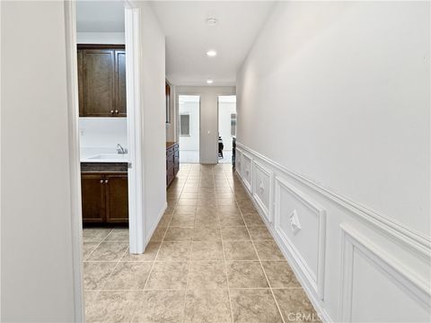 Tiny photo for 2025 James Gaynor Street, Fallbrook, CA 92028 (MLS # SW26048185)