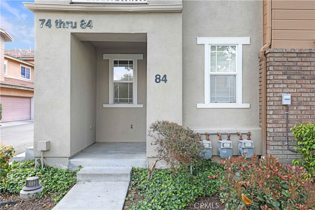 84 Garrison Loop