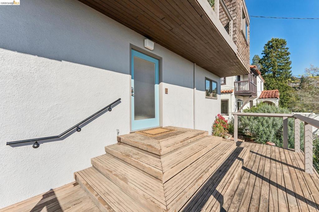 1155 1155 Keeler Ave