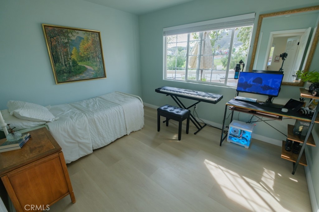 29622 La Cresta Drive