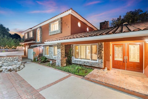 Photo of 1008 Alamosa Drive, Claremont, CA 91711 (MLS # CV26118712)