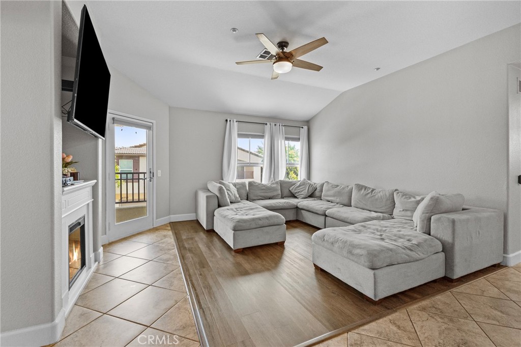 41710 Woodridge 2