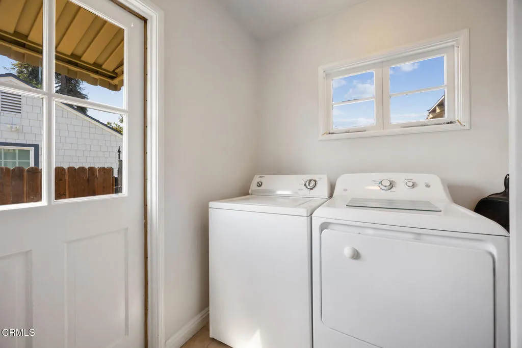 San Gabriel, California 91775, United States, 3 Bedrooms Bedrooms, ,2 BathroomsBathrooms,Residential,Pending,216785