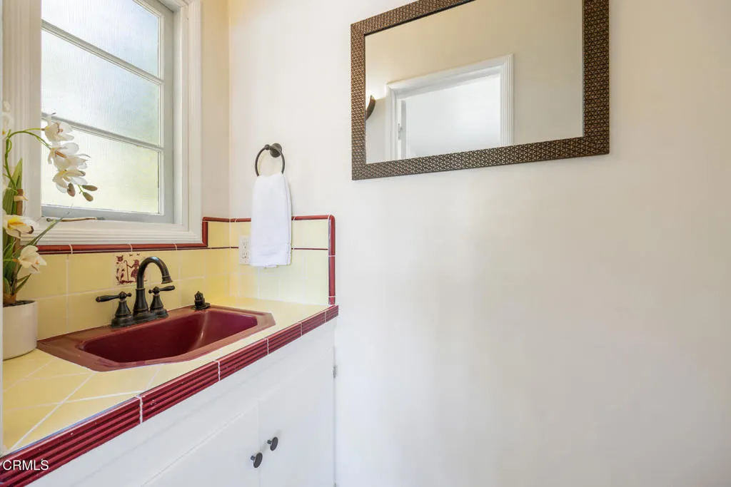 San Gabriel, California 91775, United States, 3 Bedrooms Bedrooms, ,2 BathroomsBathrooms,Residential,Pending,216785