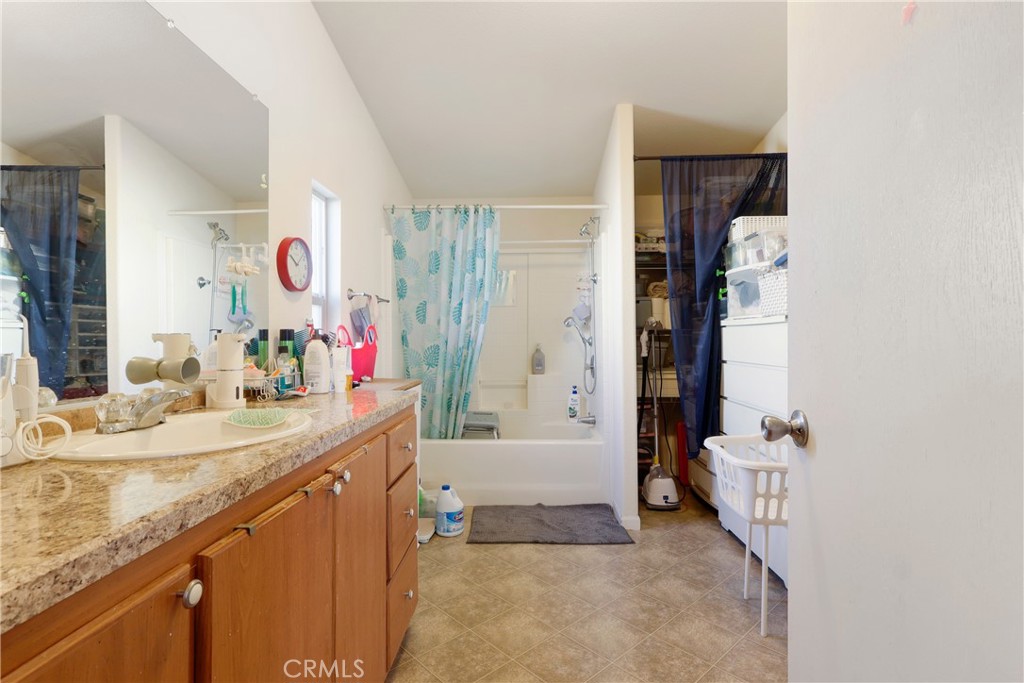 14362 17 BUSHARD  ST 17