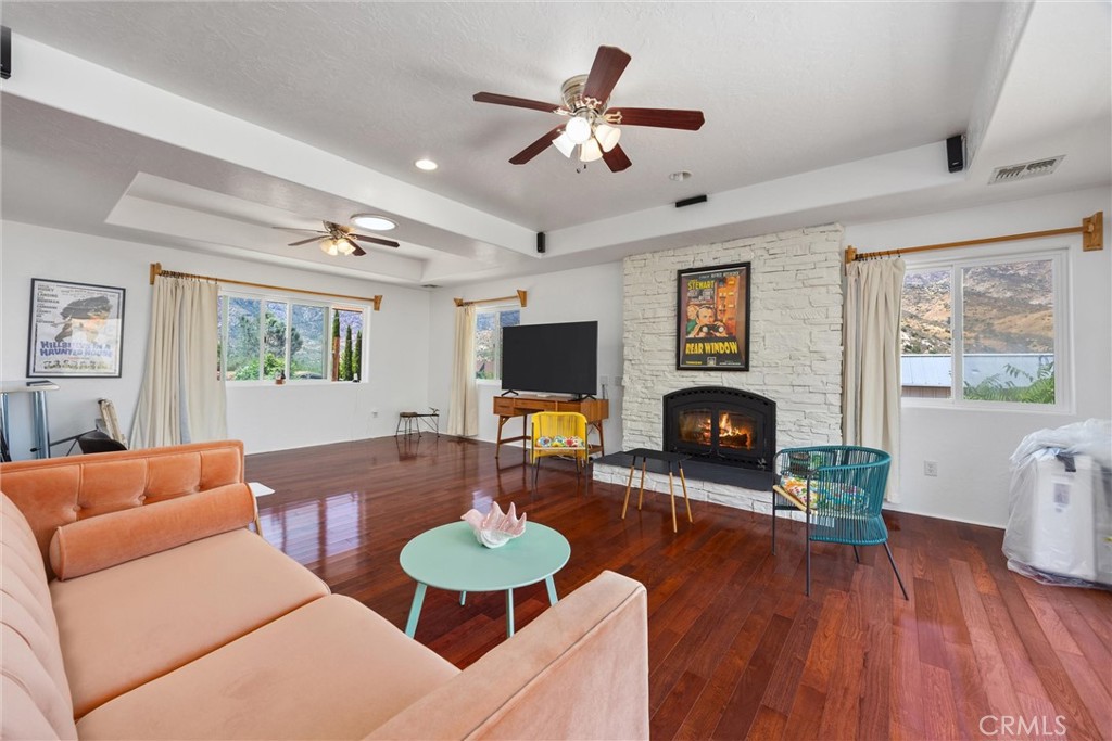 Properties 2 27 Cannel Creek Road