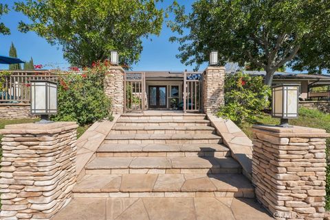 16426 Knollwood Drive Granada Hills CA 91344