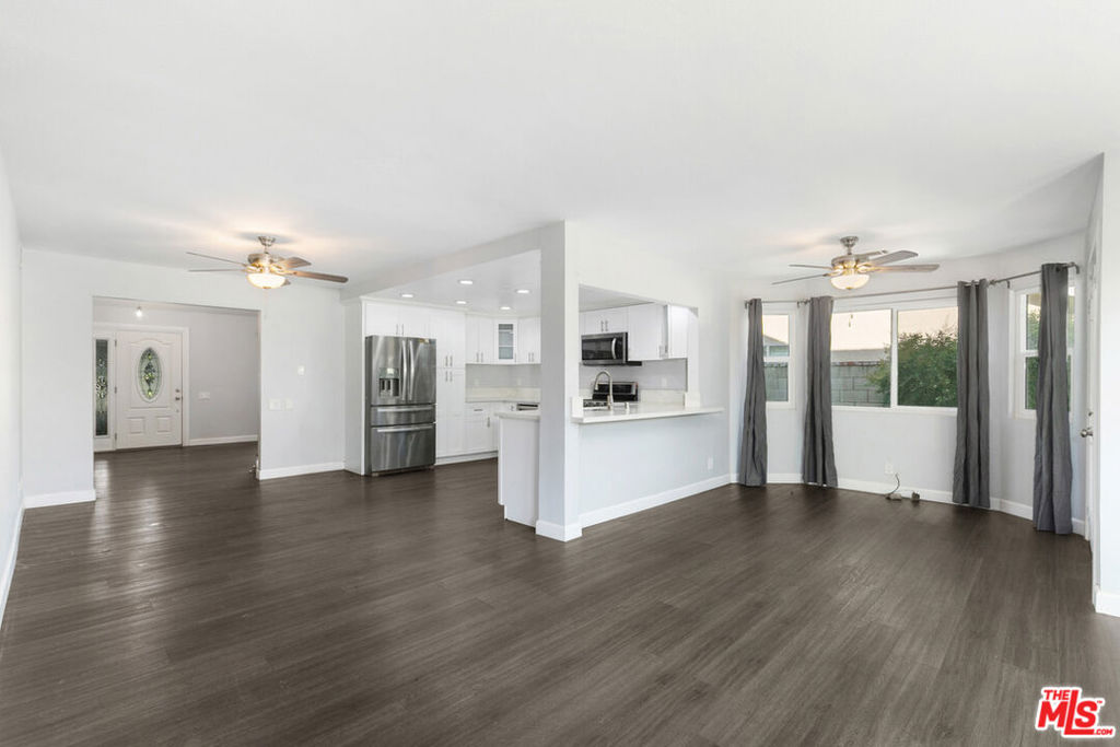 6703 Poinsettia Court