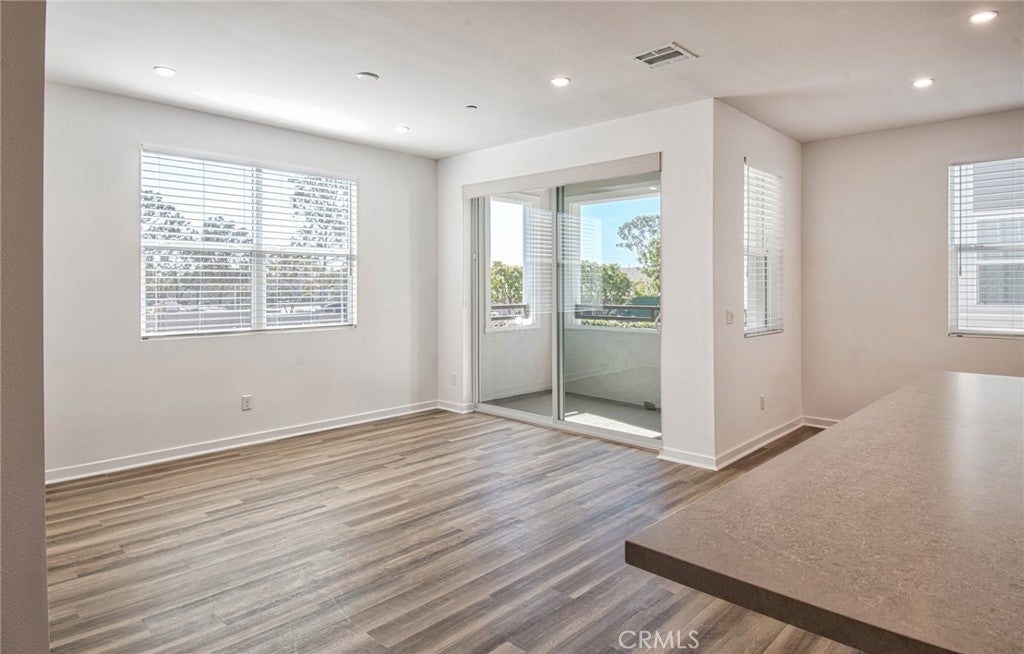 1182 Winslow Lane