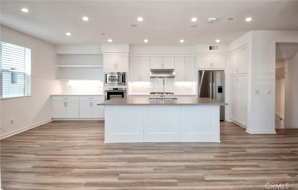 1182 Winslow Lane