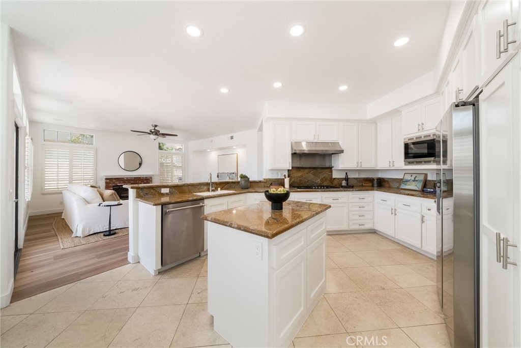 25842 Elderbrook, Laguna Hills CA 92653 - Photo 8