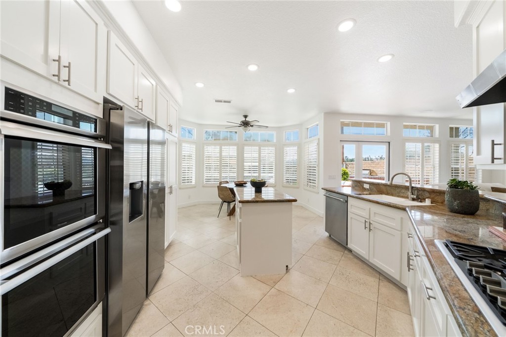 25842 Elderbrook, Laguna Hills CA 92653 - Photo 9