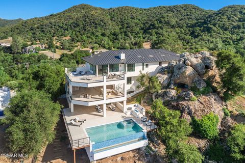 118 Giles Road Lake Sherwood CA 91361