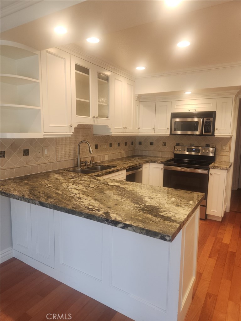 525 Vista Flora