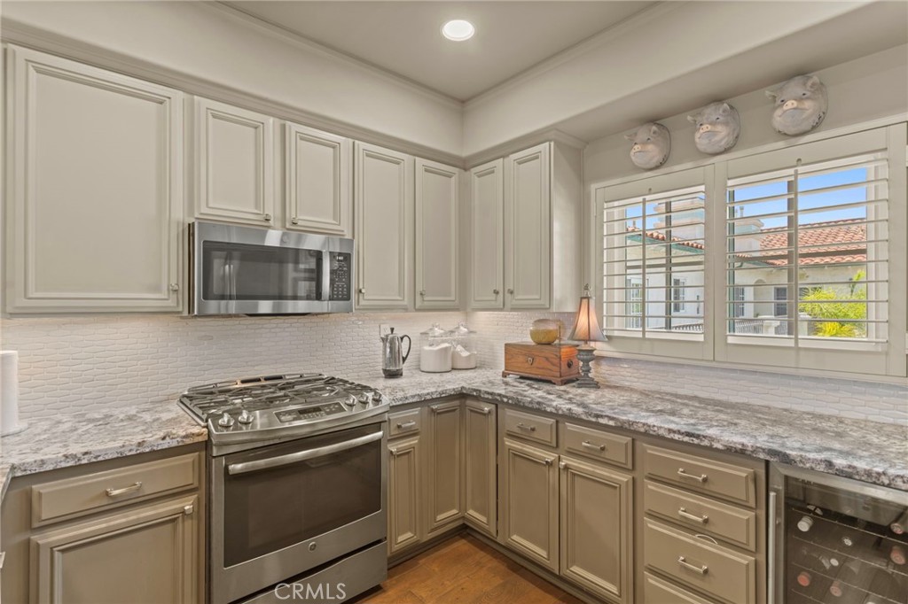 1901 E Ocean Boulevard 406