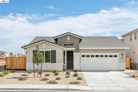 Photo of 291 Colfax Lane, Oakley, CA 94561 (MLS # 41145925)