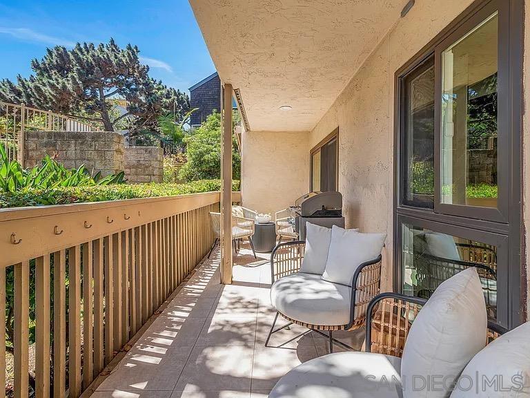 353 S. Sierrra Ave. 195