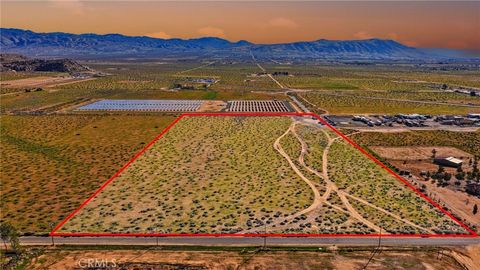 Photo of 0 Yucca Loma, Apple Valley, CA 92307 (MLS # HD26017526)