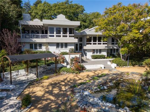 Photo of 31561 Peppertree Bend Bnd, San Juan Capistrano, CA 92675 (MLS # OC26104416)