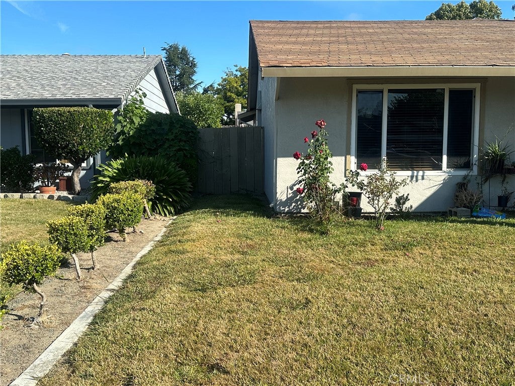 3239 Santa Paula