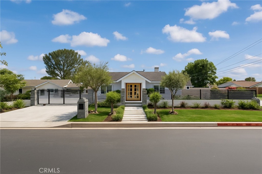 Properties 3 17846 Horace Street