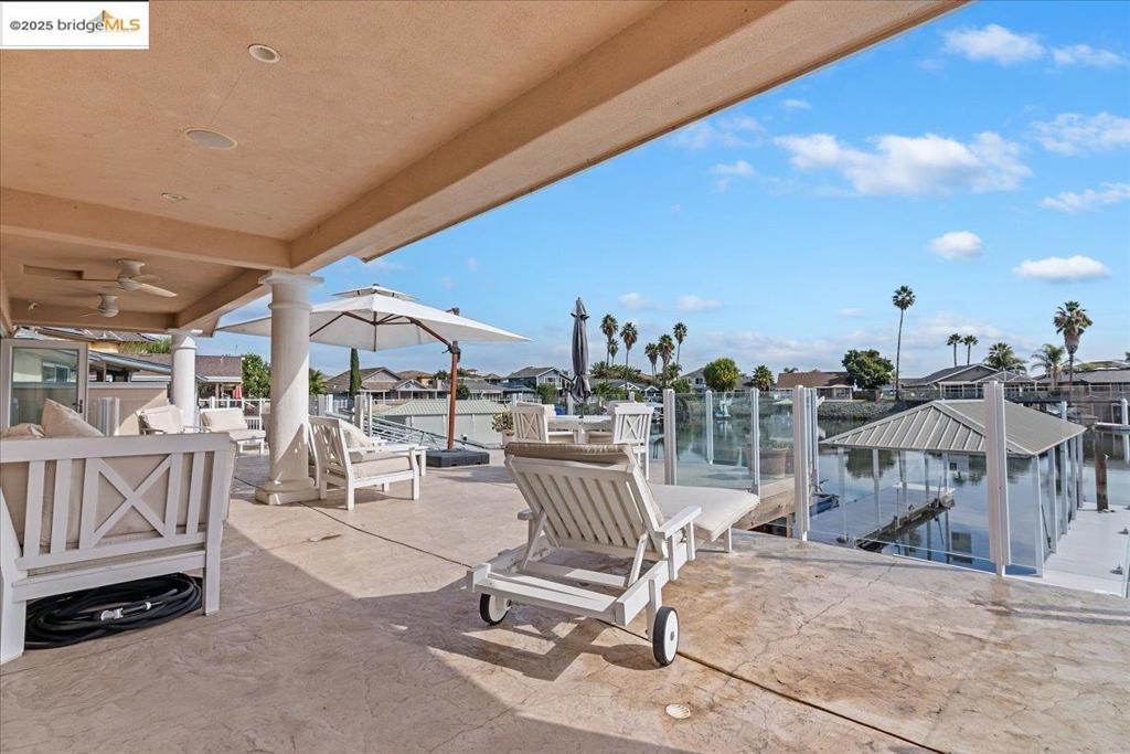 DEEP WATER - Residential