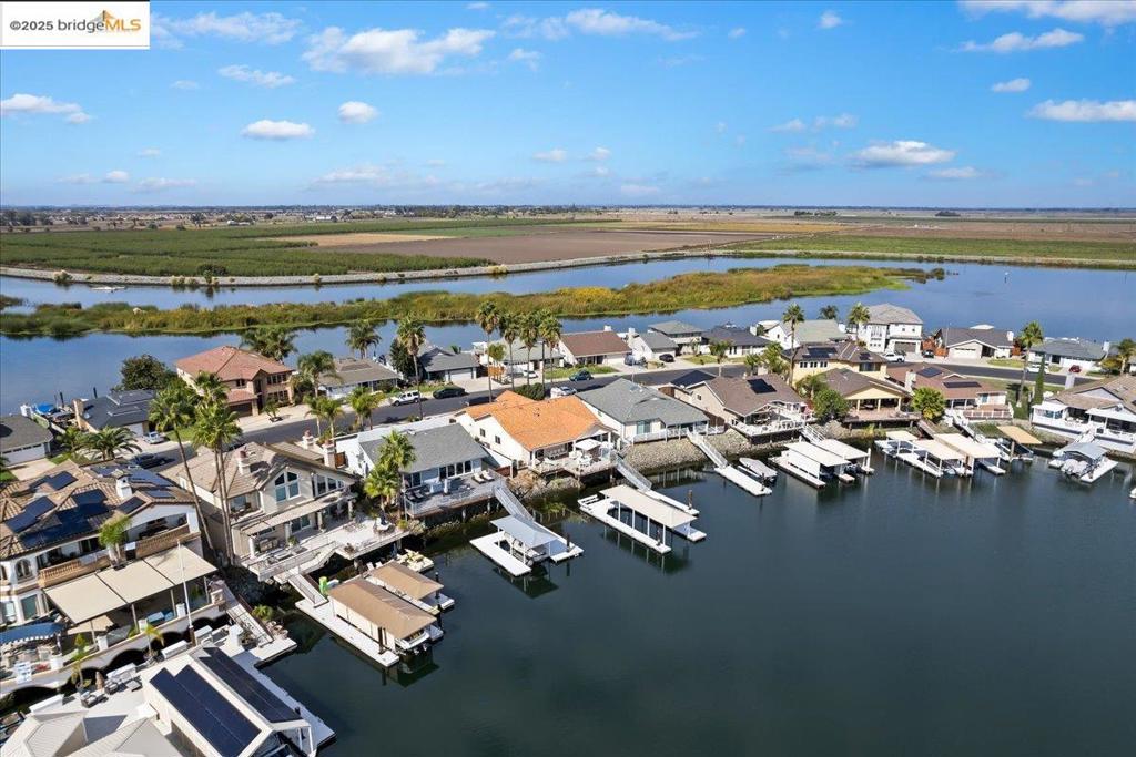 DEEP WATER - Residential