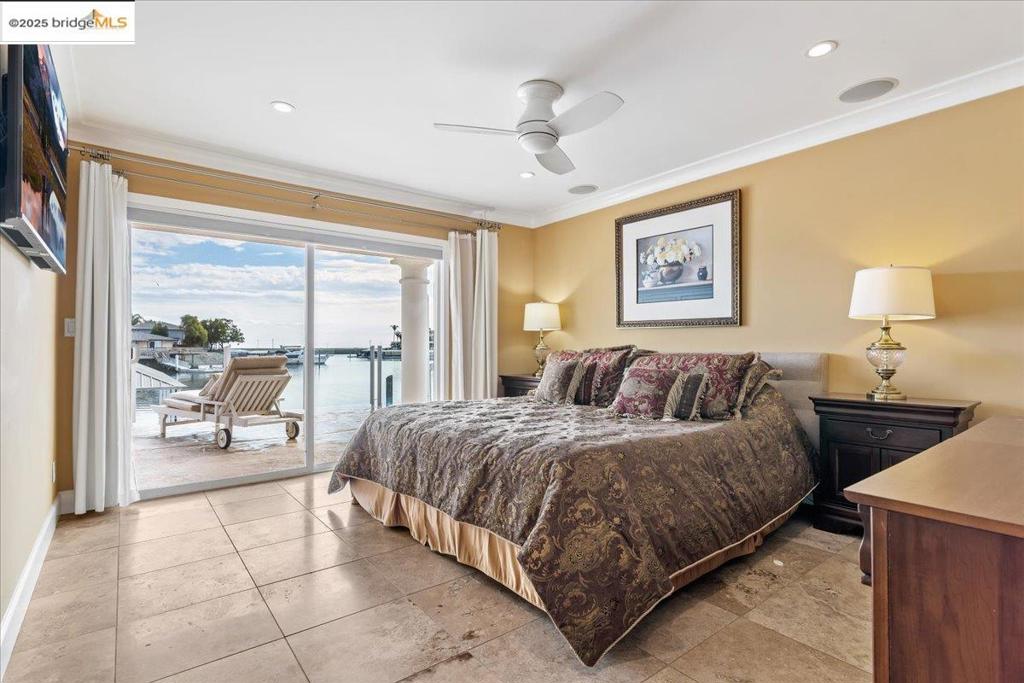 DEEP WATER - Residential