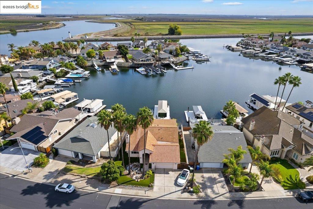 DEEP WATER - Residential