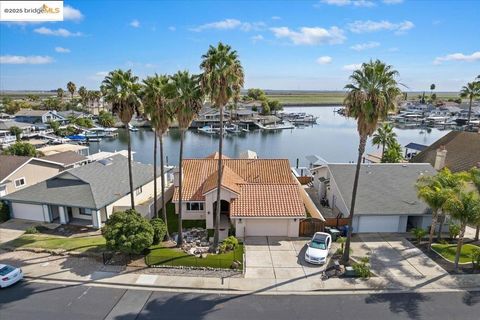Photo of 231 Discovery Bay Blvd Blvd, Discovery Bay, CA 94505 (MLS # 41116037)