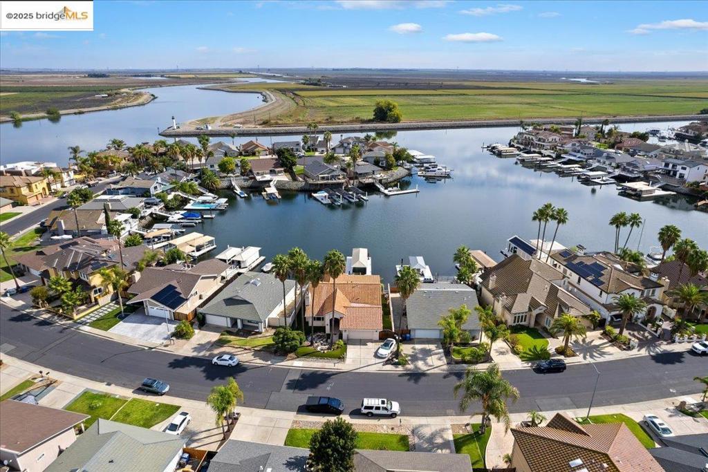 DEEP WATER - Residential