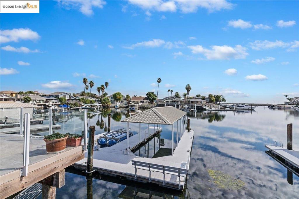 DEEP WATER - Residential