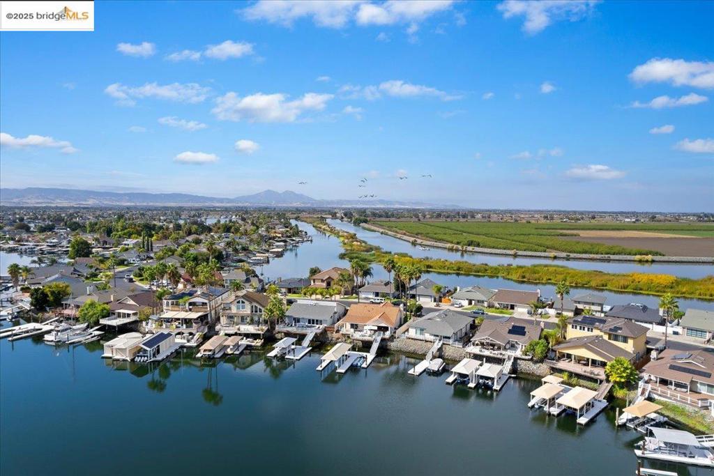 DEEP WATER - Residential