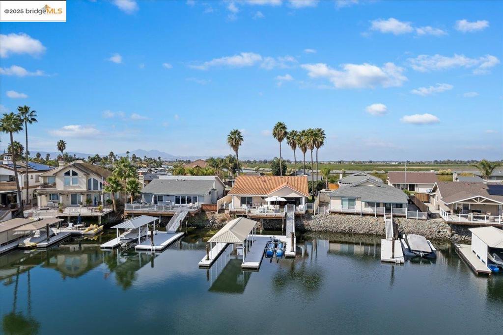 DEEP WATER - Residential