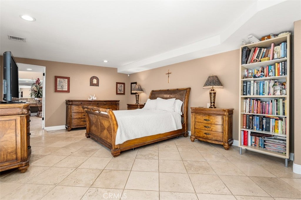 327 Santa Isabel, Newport Beach CA 92660 - Photo 15