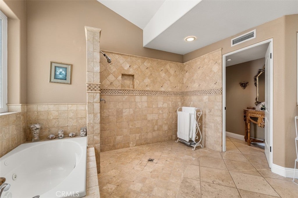 327 Santa Isabel, Newport Beach CA 92660 - Photo 18