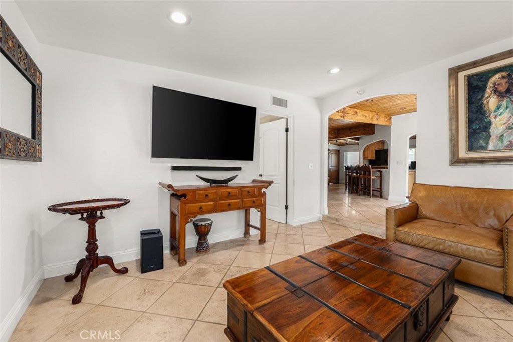 327 Santa Isabel, Newport Beach CA 92660 - Photo 13