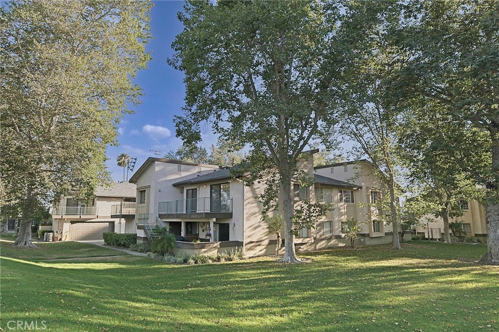 1209 Edwards Street 56