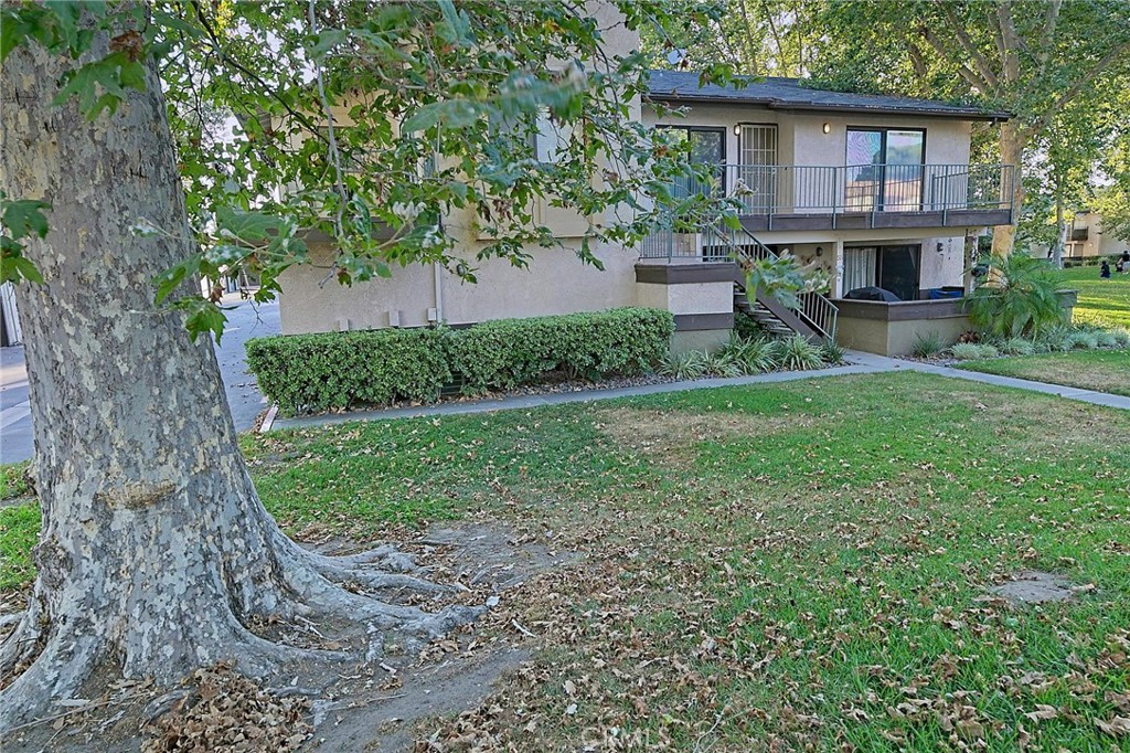 1209 Edwards Street 56